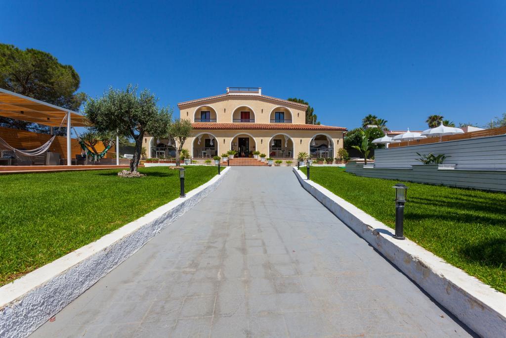 Villa Sunset B&B/Apartments Fontane Bianche Εξωτερικό φωτογραφία