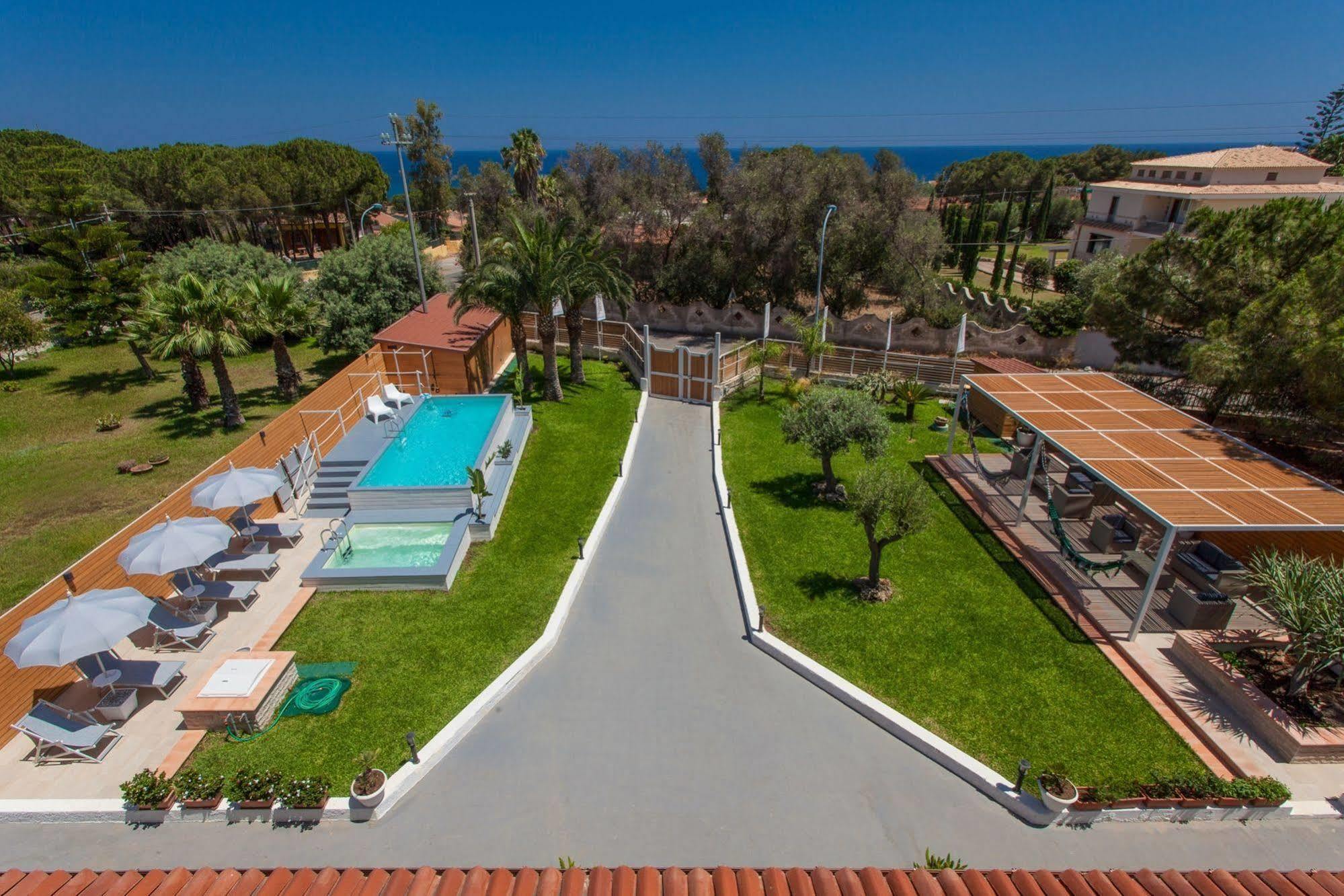 Villa Sunset B&B/Apartments Fontane Bianche Εξωτερικό φωτογραφία