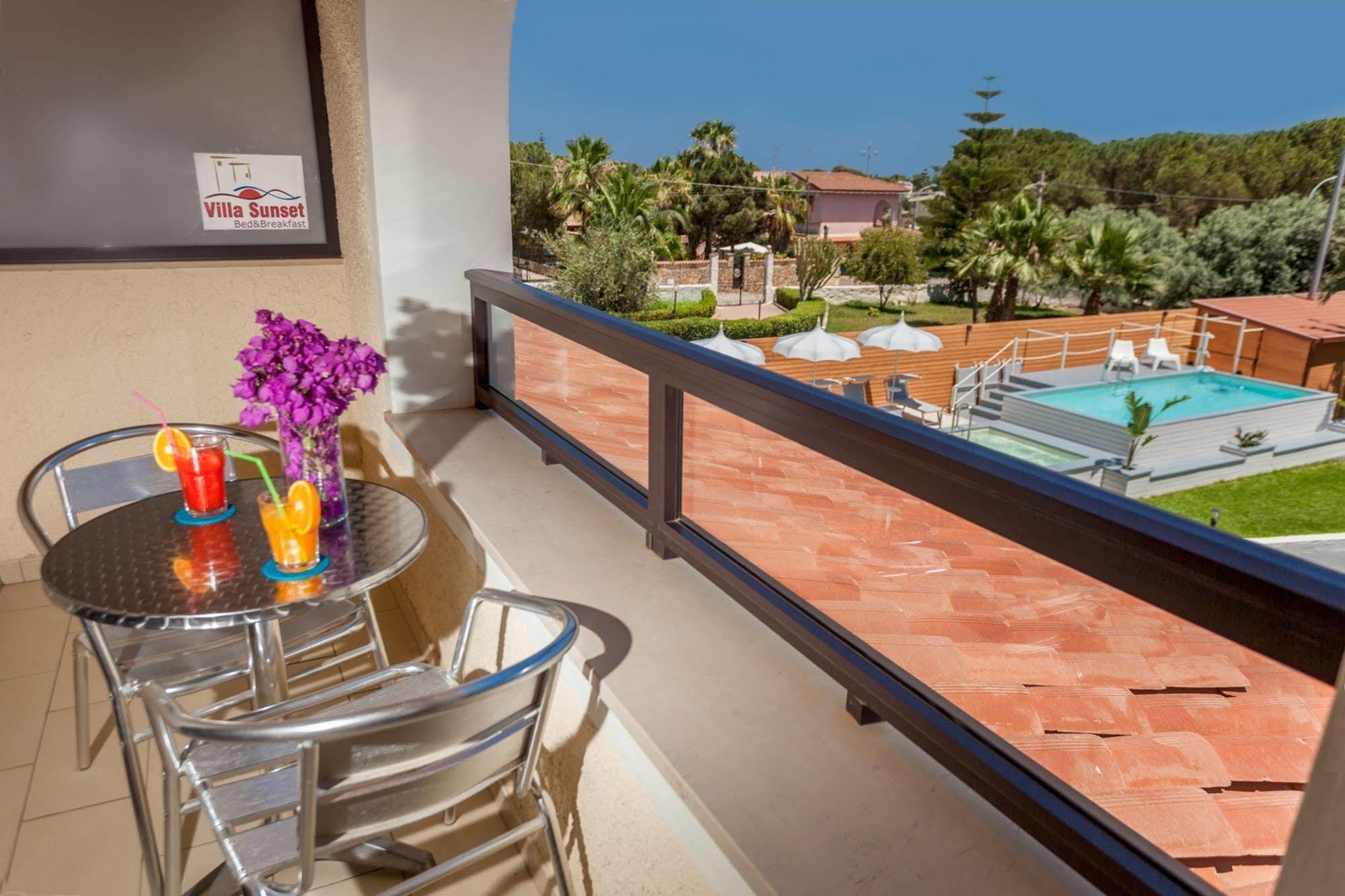 Villa Sunset B&B/Apartments Fontane Bianche Εξωτερικό φωτογραφία