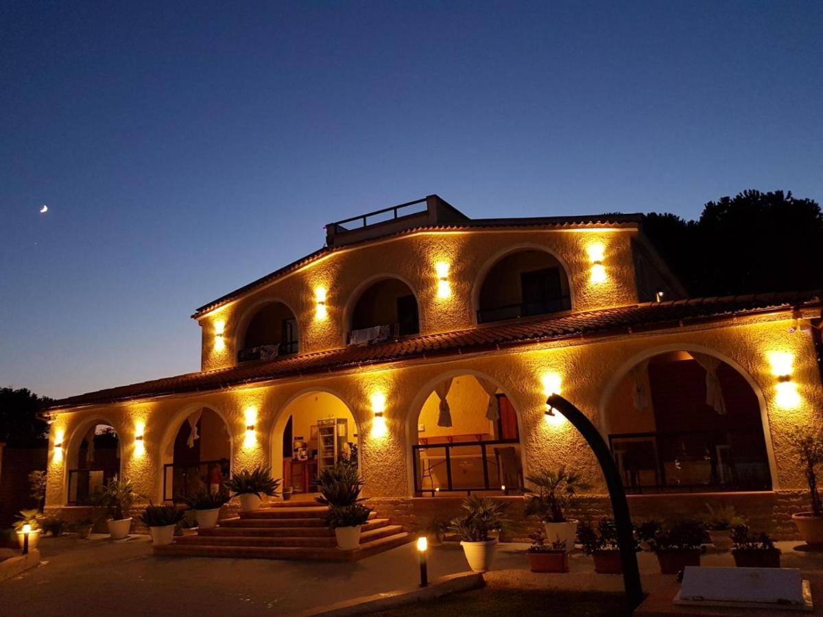 Villa Sunset B&B/Apartments Fontane Bianche Εξωτερικό φωτογραφία